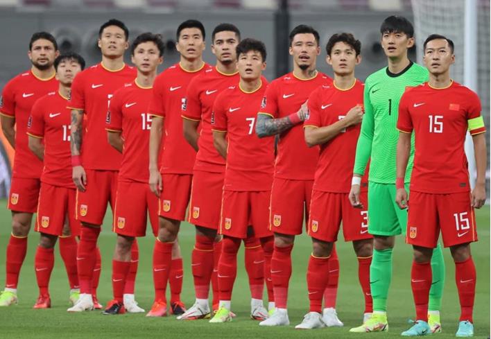 不能输越南！国足生死战首发浮现：李铁变阵433，武磊+2归化领衔