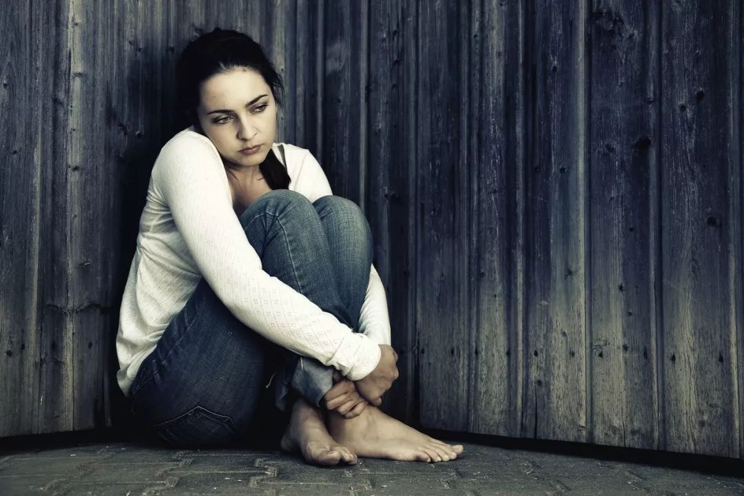 那个老找我聊天的好友，被我拉黑了，早点远离一直消耗你的人