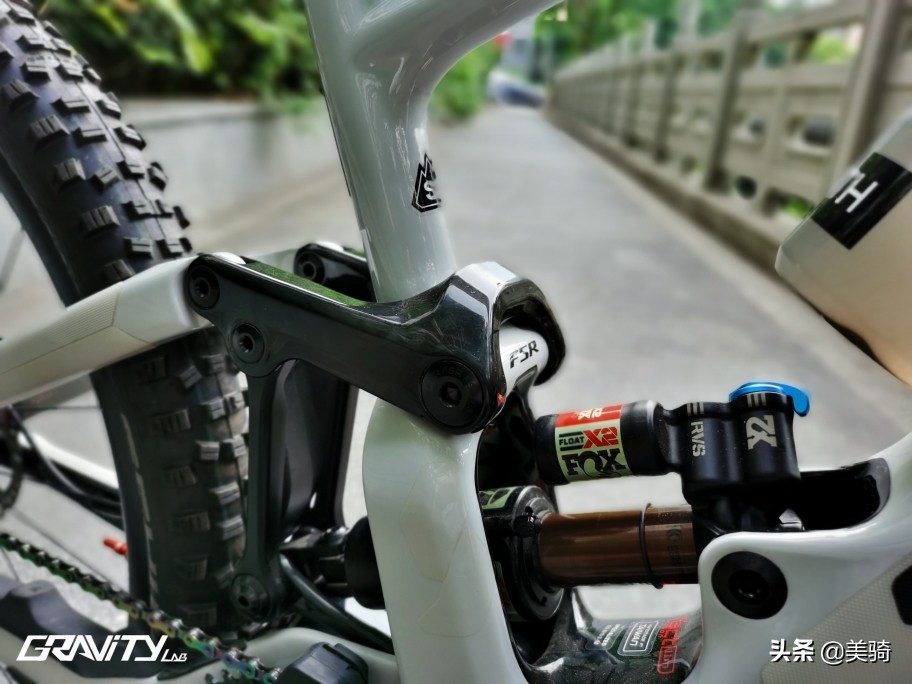 组车志：“裤里裤气”的顶级SpecializedS-WORKSEnduro