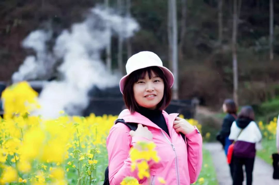 全世界唯一在运行的蒸汽小火车,经典窄轨蒸汽机车