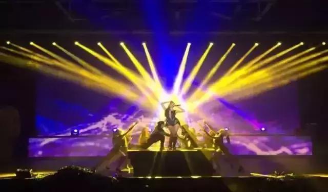 无边泳池应该这样玩...如此高大上的体验在广东首屈一指