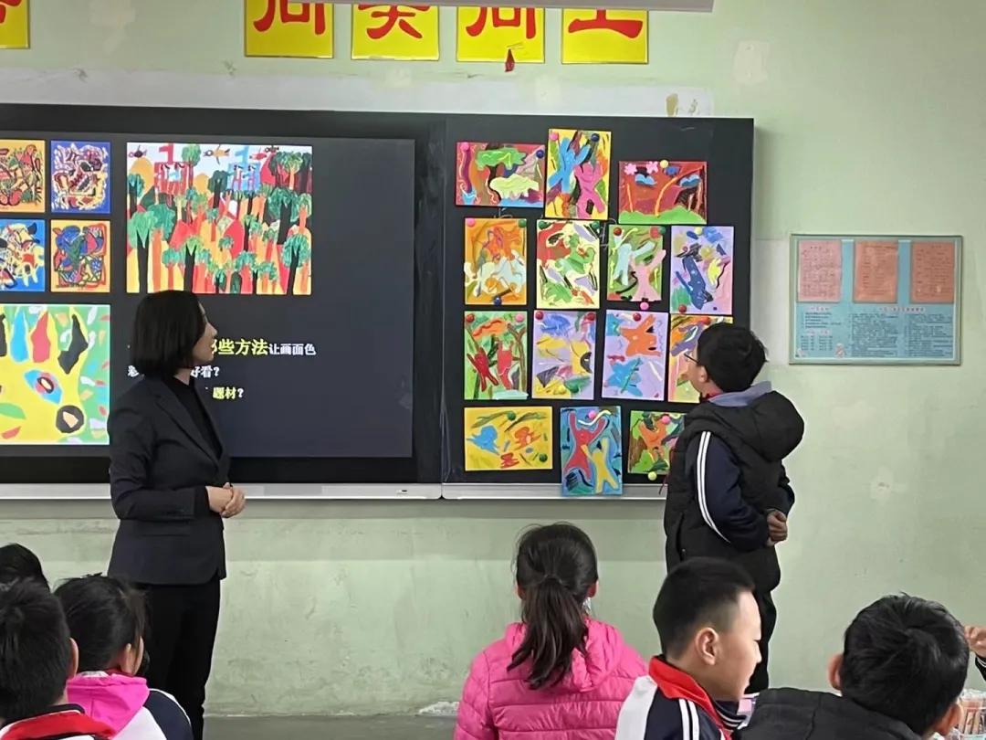 辛安小学“精彩十分钟——智慧活力课堂”教学变革大家谈