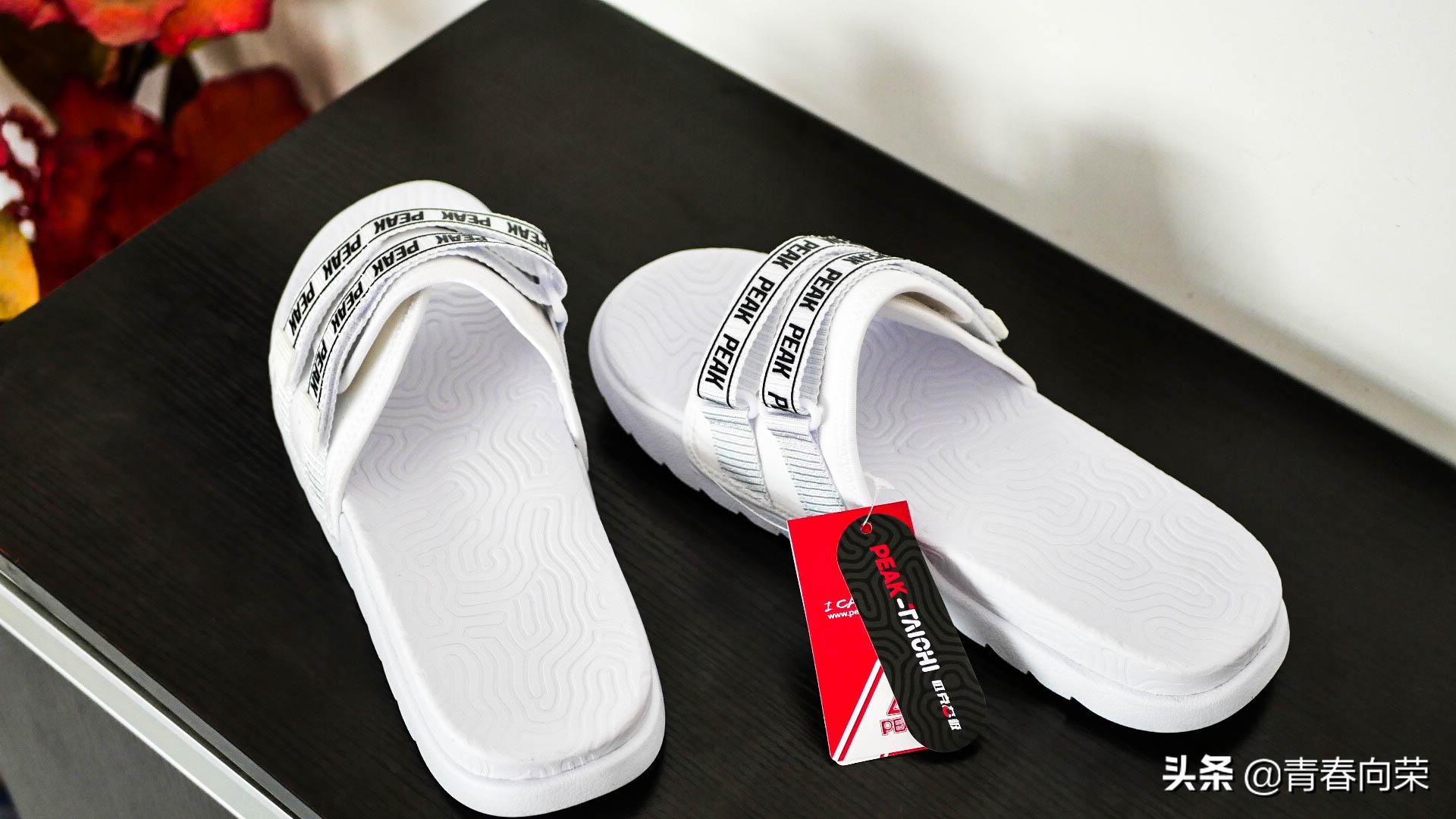 100元的匹克拖鞋,99元两双匹克拖鞋是真的吗