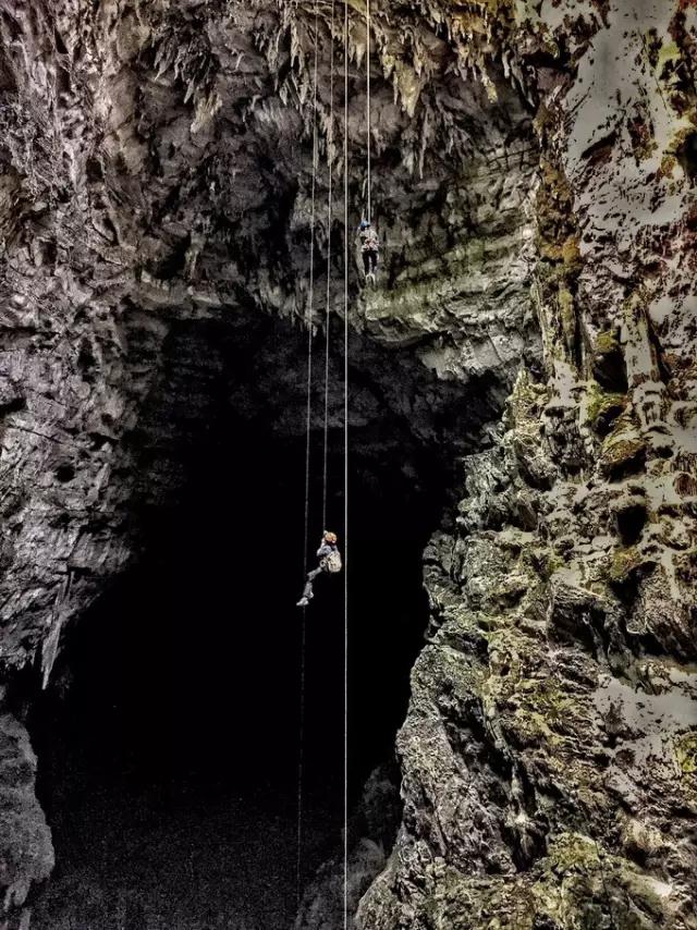 百色凌云玻璃桥旅游景区,百色玻璃桥景区