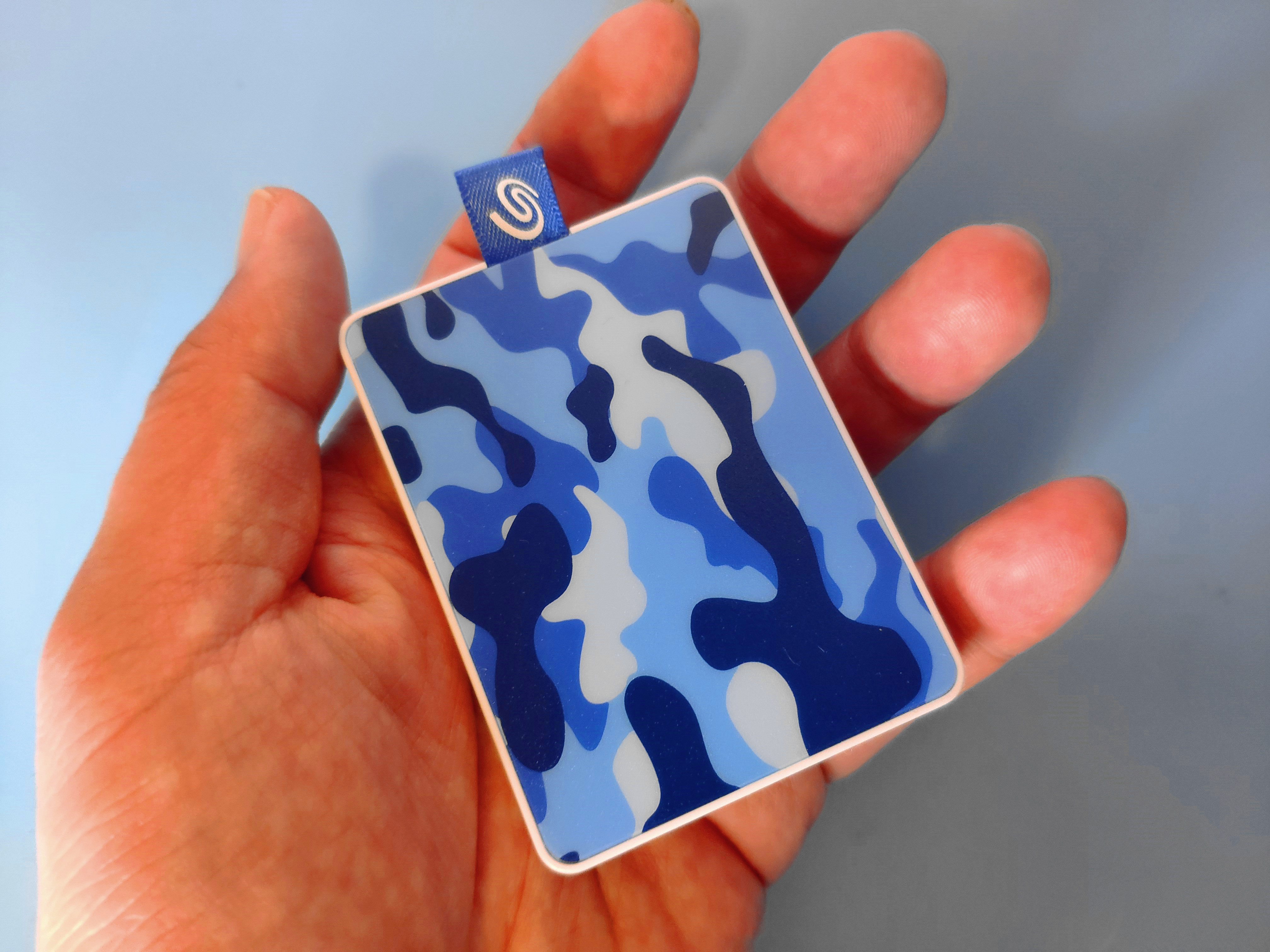 希捷移动硬盘系列介绍图片,希捷简系列移动硬盘评测