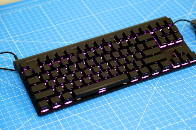 樱桃小键盘mx8.0,樱桃8.0机械键盘配8.1鼠标