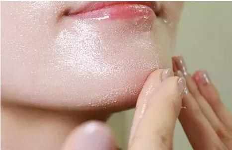 喷雾式的去黑头的东西,去黑头收缩毛孔吸黑头神器测评