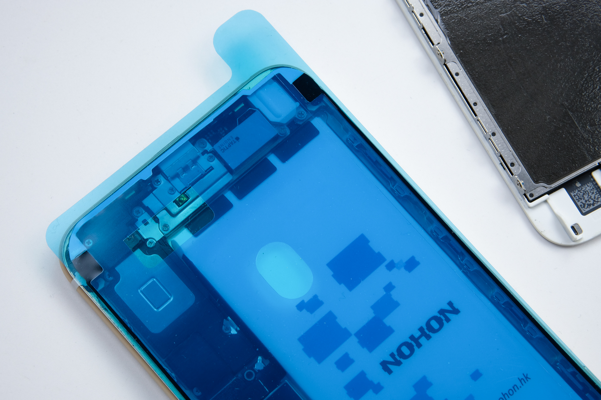 iphone如何更换电池电芯,iphone怎样更换电池才全绿