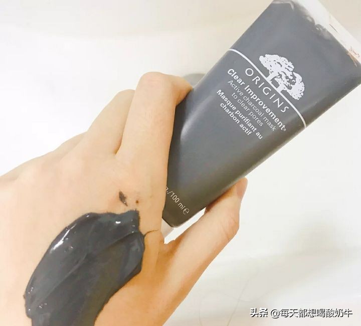 脸干长痘毛孔粗红血丝用什么修复,脸部泛红毛孔大怎么改善