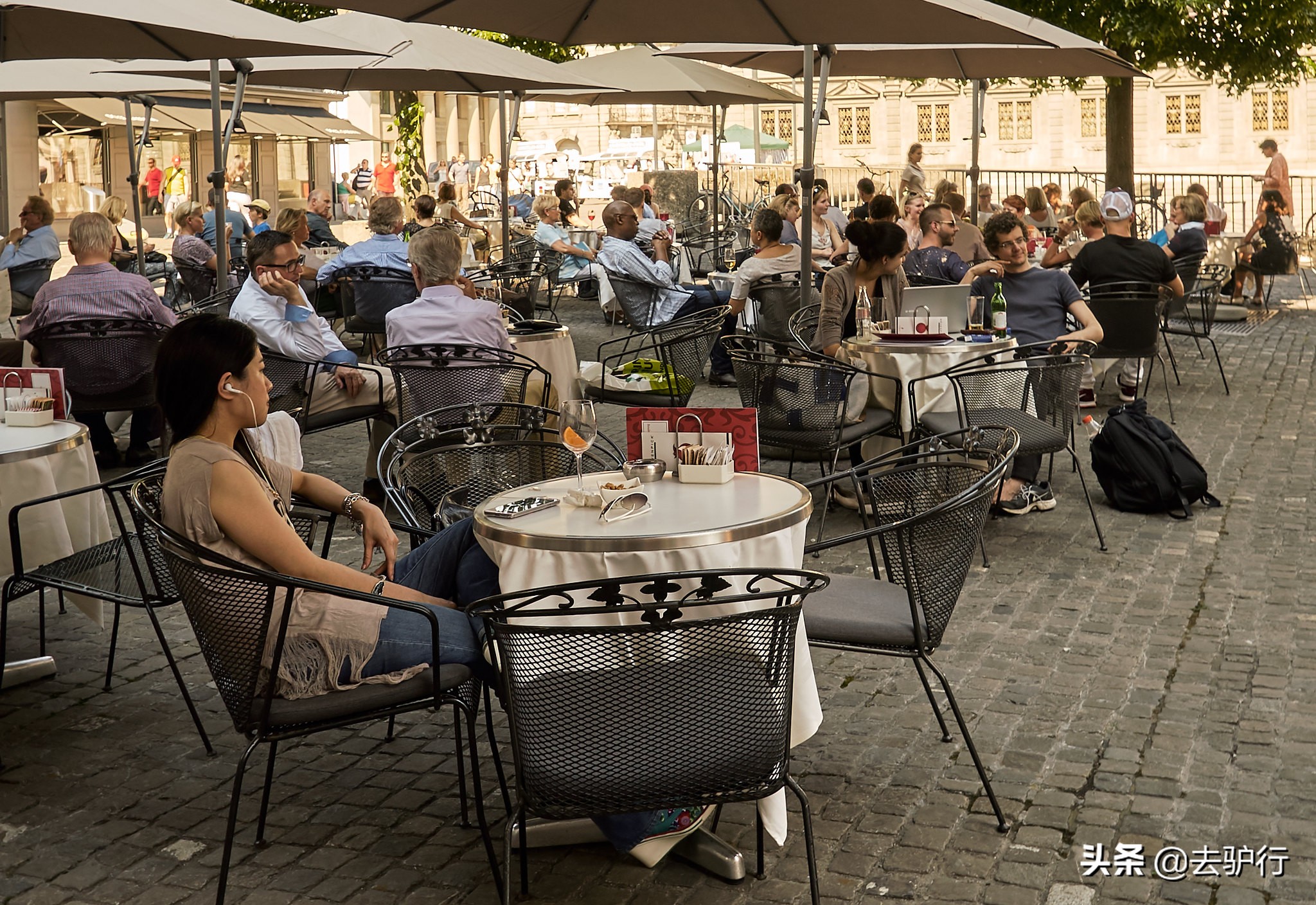 瑞士gdp历史超过我国吗,瑞士gdp全球排名