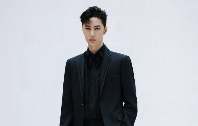 代言费易烊千玺,易烊千玺王一博代言