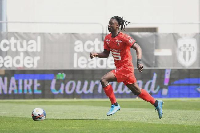 17岁姆巴佩世界杯,17岁就代表荷兰国家队踢球