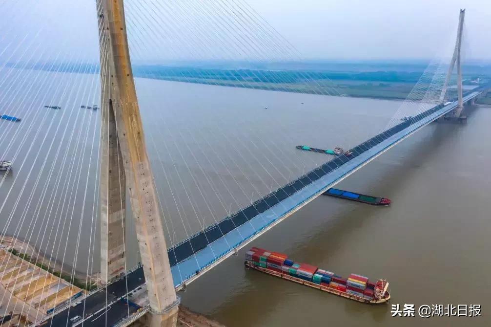 湖北各市长江大桥数量,湖北最大长江大桥图
