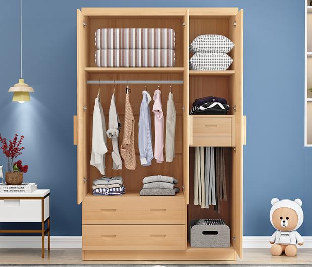 房间里很多虫子可以用樟脑丸吗,樟脑丸如何去除衣柜里的虫