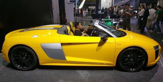 奥迪拉风敞篷车,上海车展奥迪敞篷跑车