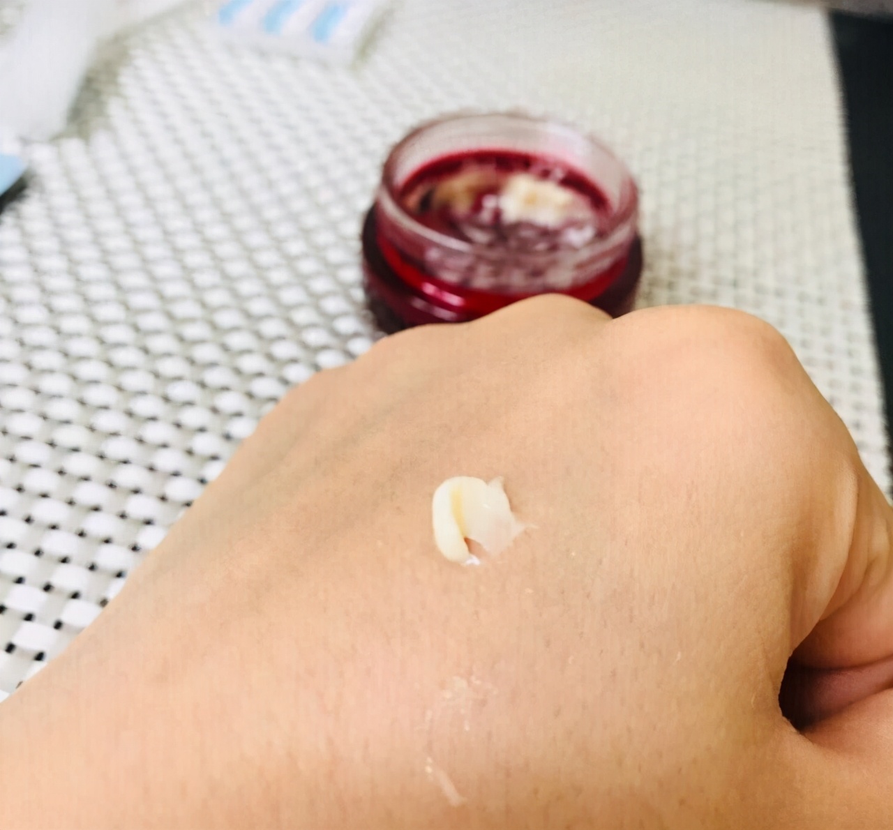 保湿抗皱效果最好的眼霜排行榜,紧致眼部的眼霜有哪些