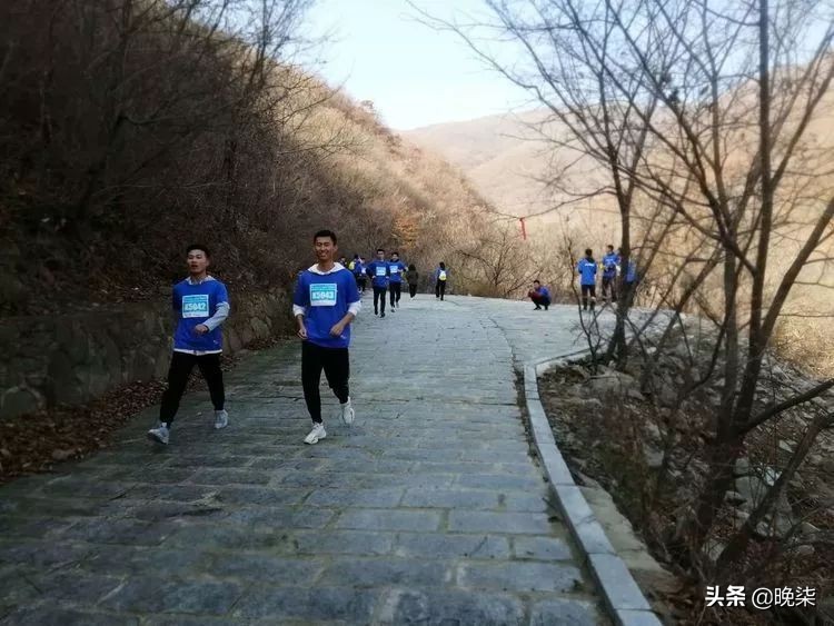 登绝顶步青云——步云山巅峰挑战赛