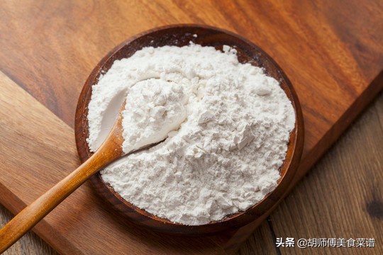 家里自己磨的面粉是低筋还是高筋,五得利6星小麦粉属于高筋还是低筋