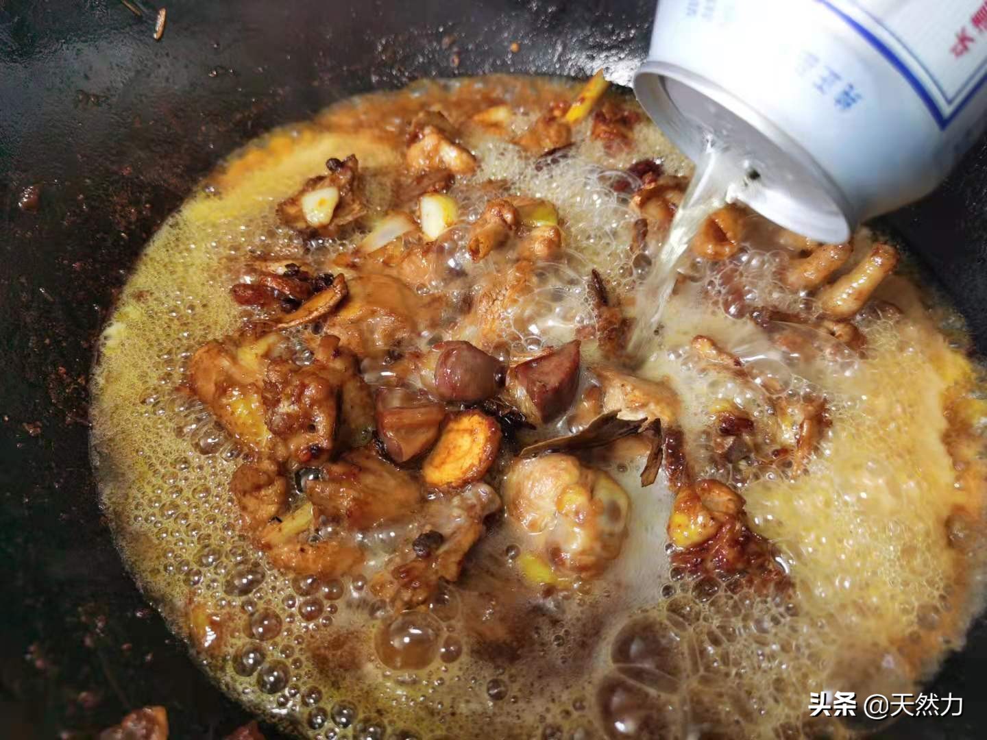 炒鸡怎么做不腥又好吃,炒鸡怎么做才能又香又嫩