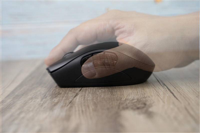 雷蛇发布那伽梵蛇x游戏鼠标,雷蛇razer那伽梵蛇v2游戏鼠标