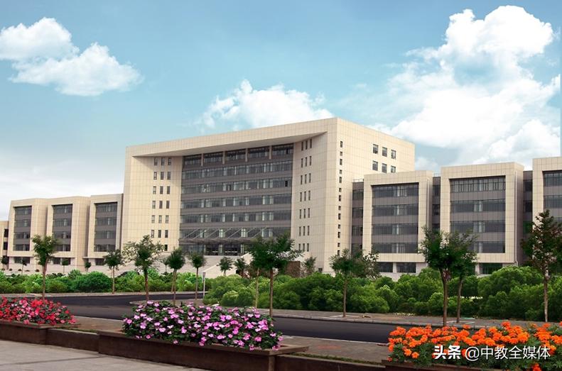 内蒙古化工职院廉福生：多措并举打通毕业生就业服务最后一公里