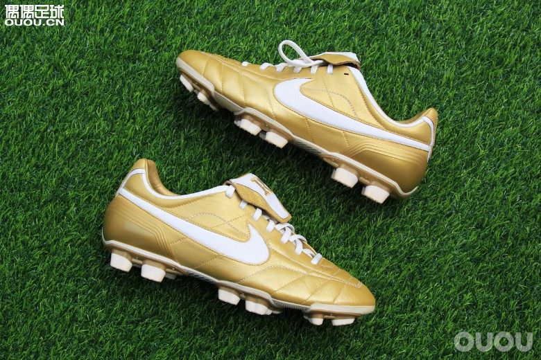 毒物再分享小罗不说再见耐克TiempoLegendR10