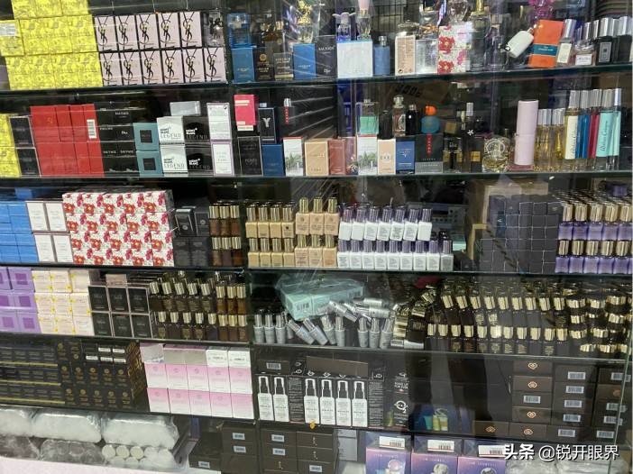 深圳明通化妆品档口的货是真品吗,深圳明通化妆品可以零售吗