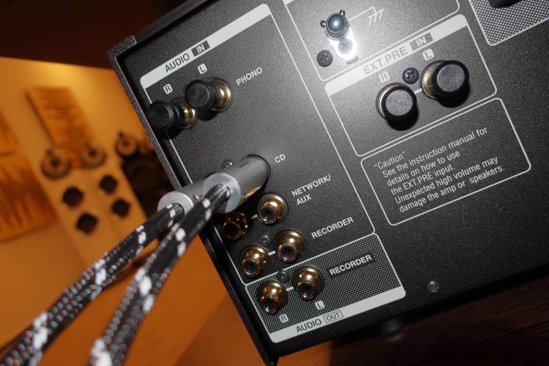 评测|天龙110周年纪念版PMA-A110合并式功放