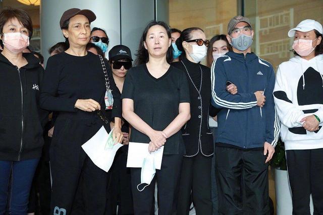 四太梁安琪为什么争不过何超琼,何超琼与四太梁安琪的关系如何