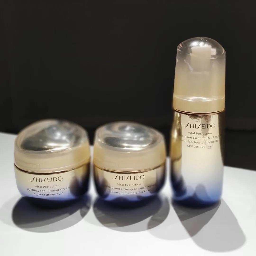 资生堂新版第三代红腰子精华100ml,资生堂小红瓶和红腰子哪个好