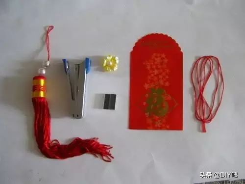 元宵节的灯笼怎么做才漂亮,元宵节手工创意作品灯笼