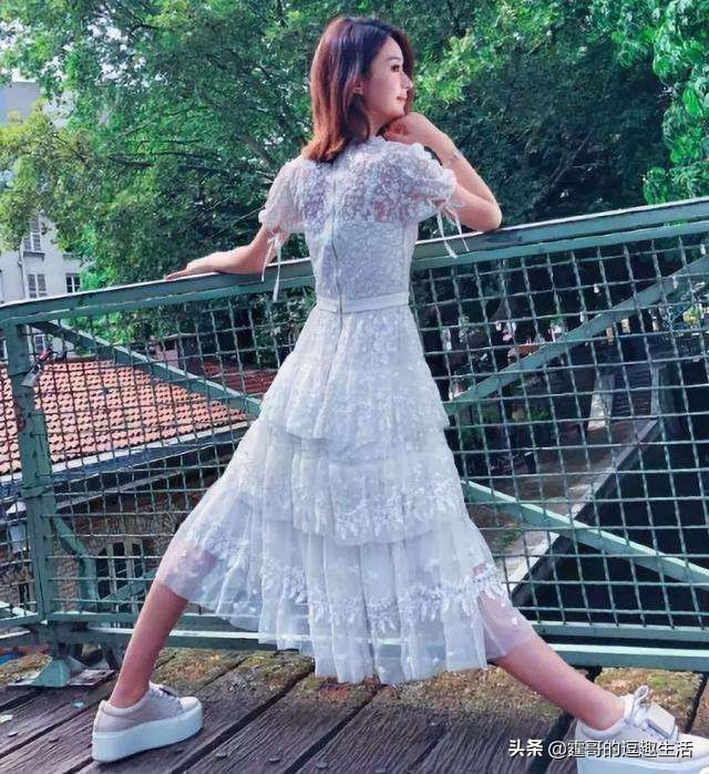 璋㈠鑲氬瓙闅嗚捣鏄湡鐨勫悧,璋㈠鎸虹潃鑲氬瓙