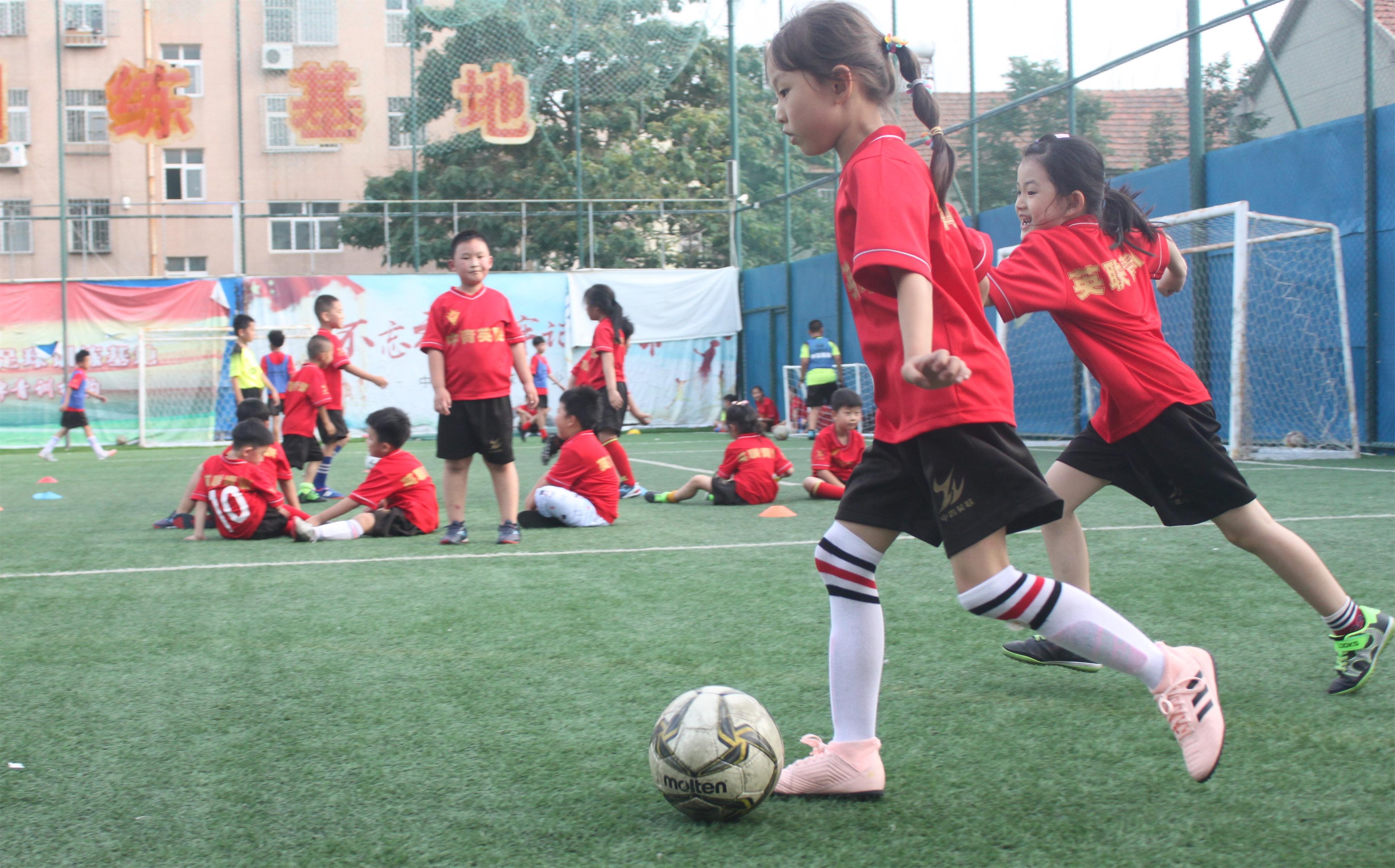 中国足球青少年足球夏令营,鲜衣怒马不负韶华山东