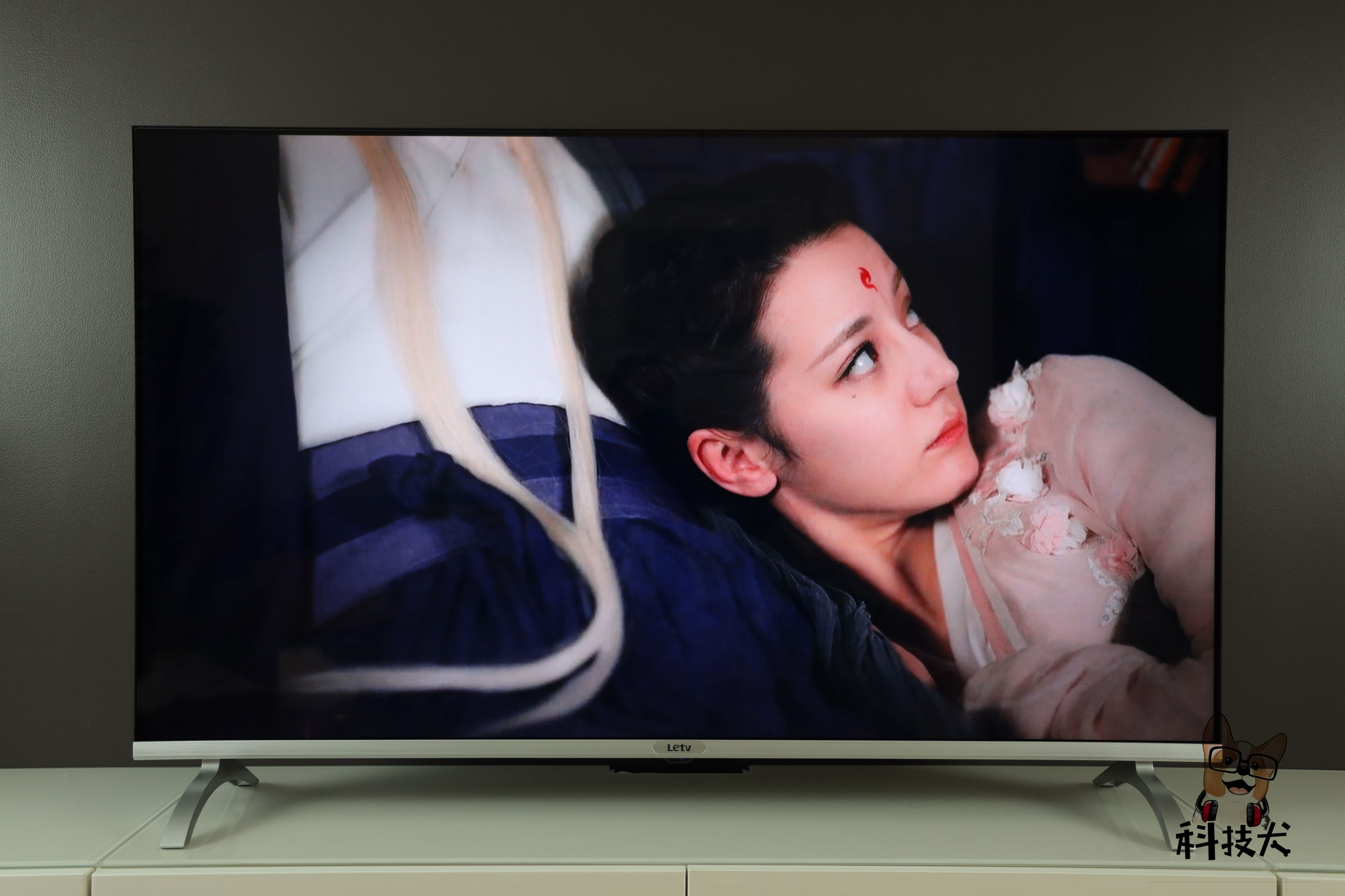 4千左右的智能电视推荐,四千性价比最高的电视机