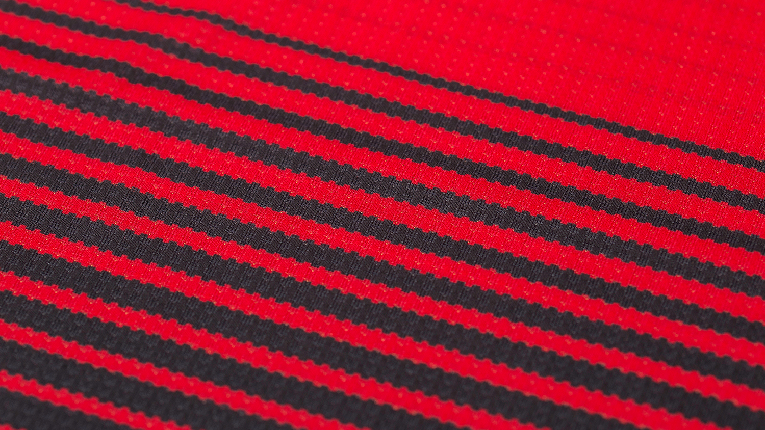 正品球衣在哪买,教你买球