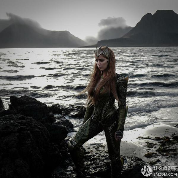 看腻了小鲜肉？《海王》凭肌肉和女神实现口碑逆袭：DC漫改指南