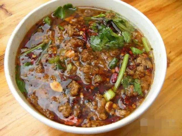 冬天重庆最火爆的苍蝇馆,重庆人推荐的苍蝇馆