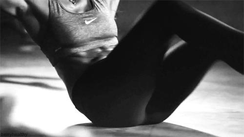 简单一个动作瘦脚,一个动作轻松瘦小腿