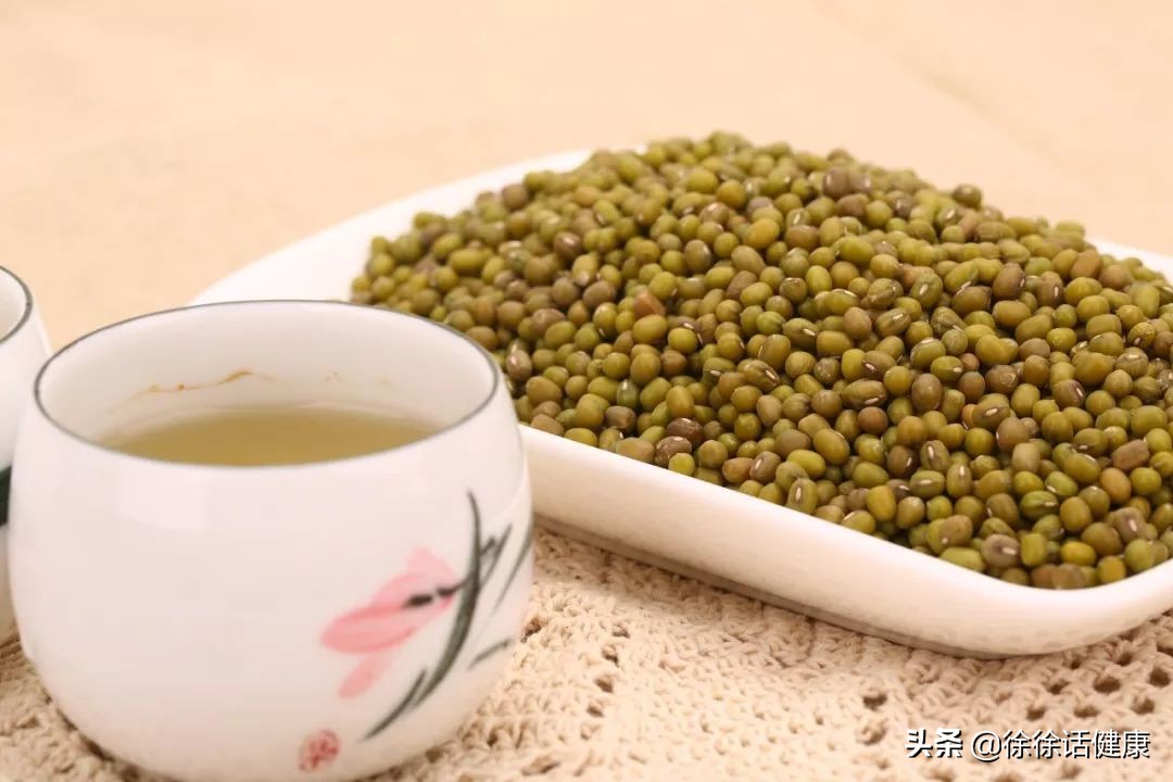 绿豆汤解暑绿豆要不要熬开花,炎炎夏日少不了的清热解暑绿豆汤