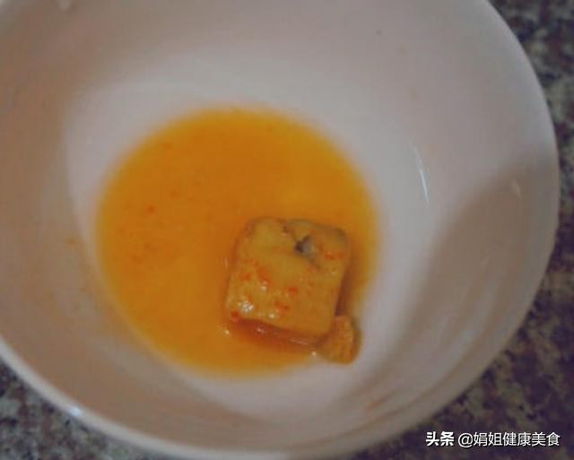 炒空心菜放腐乳是哪个地方的做法,腐乳空心菜做法还挺简单的