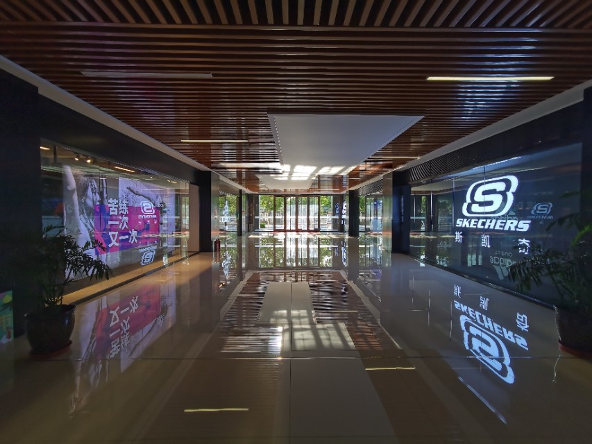 兰州中心商场有什么运动品牌,兰州运动商场