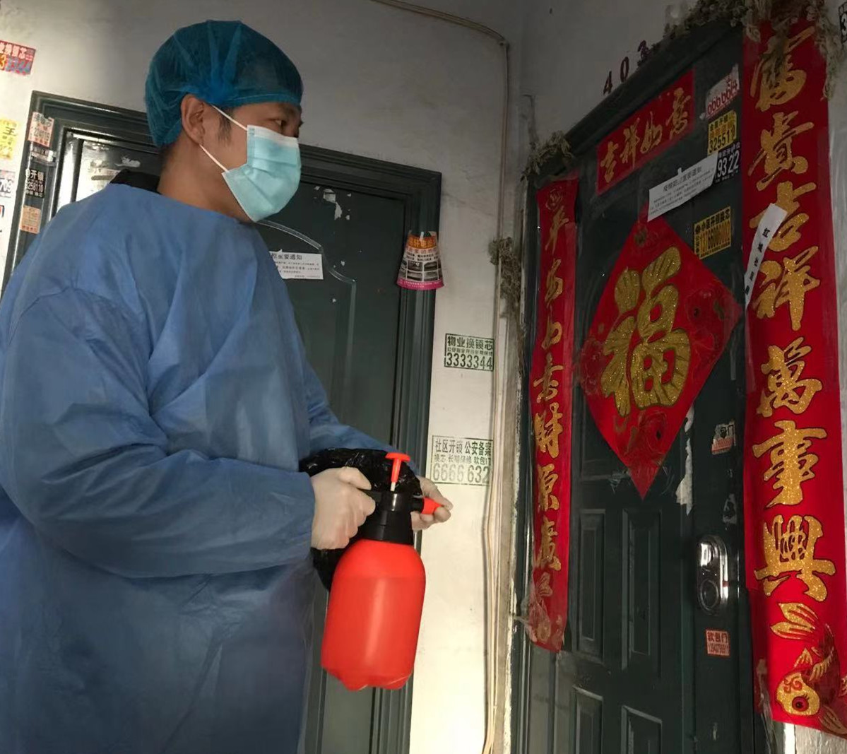 西部志愿者志愿精神,志愿精神点亮家乡文明之光