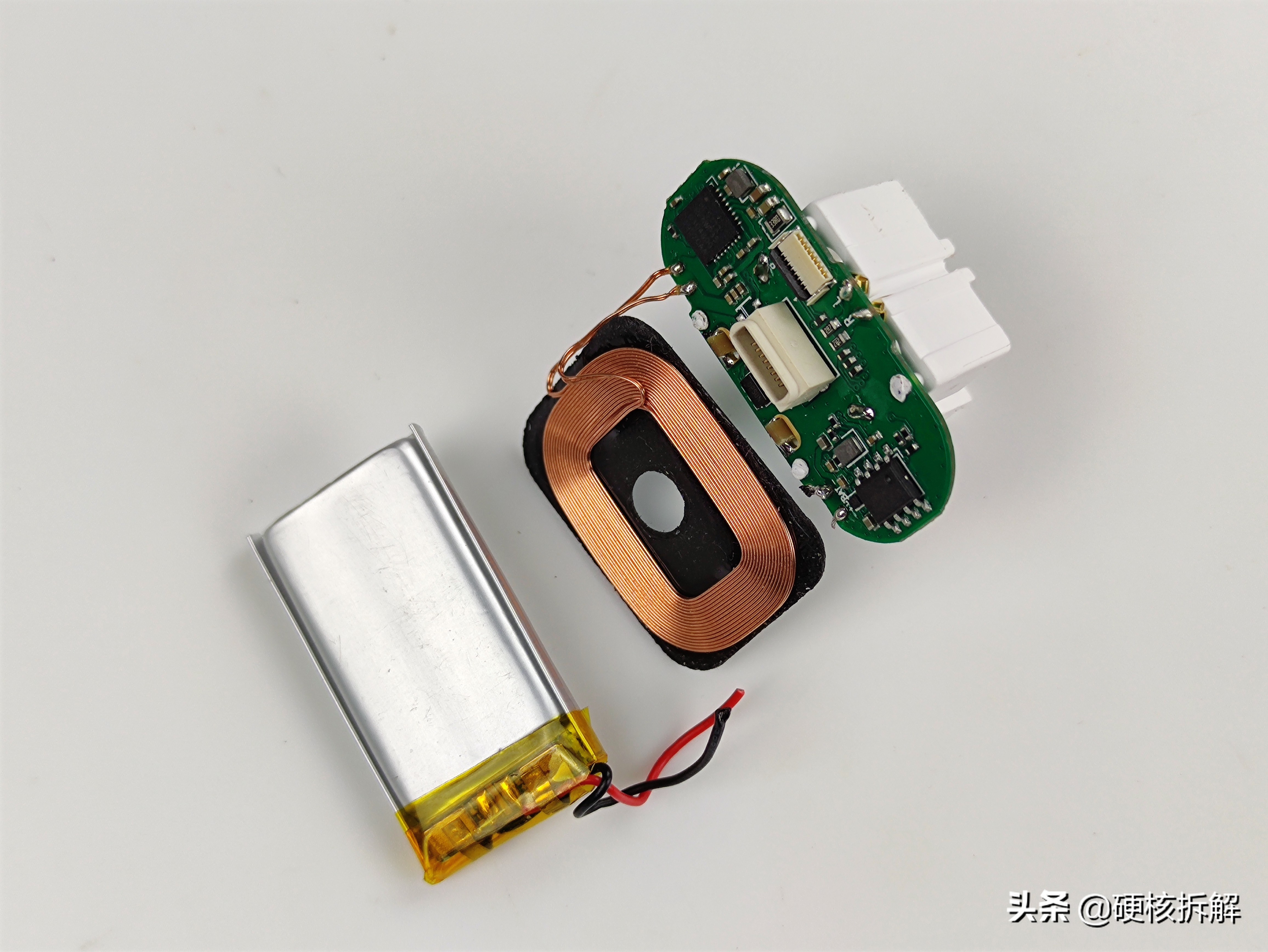 拆解苹果airpods和华强北airpods,华强北苹果耳机airpods拆解视频