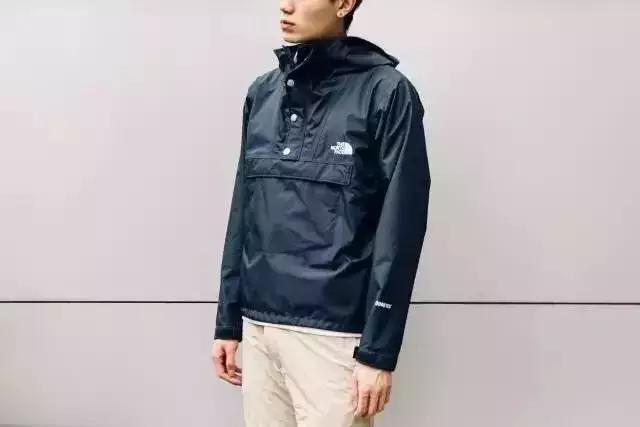 北面让supreme带火了,supreme北面挂布