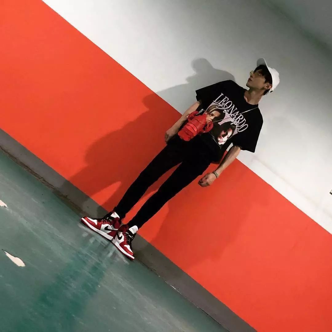 白敬亭有多爱白鞋,白敬亭老了之后的样子