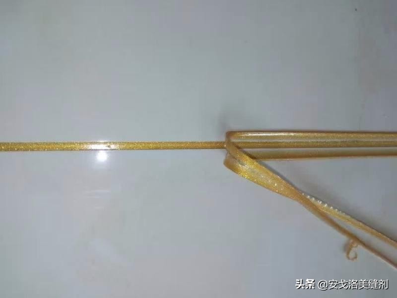 美缝前打扫卫生是工人还是自己,瓷砖先做美缝还是先除蜡