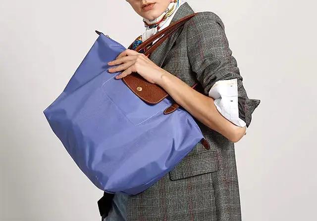 比DIOR晚成立两年，但它的饺子包火了70年，众多女星对它爱不释手