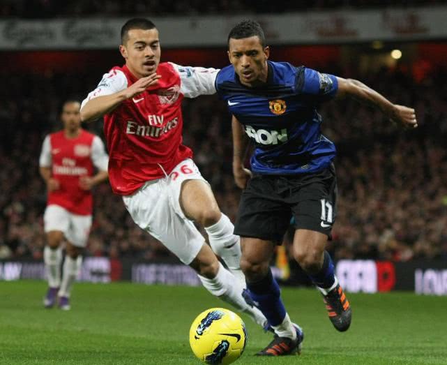 董路归化踢野球,董路对足球青训贡献