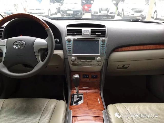 买二手凯美瑞几年车龄的车最好,老款凯美瑞还值不值得入手