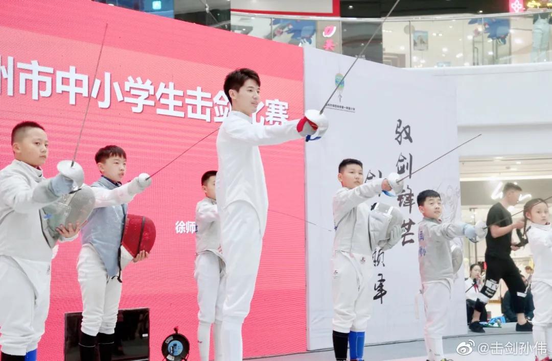 太害羞怎么谈恋爱,和体育生谈恋爱有多浪漫